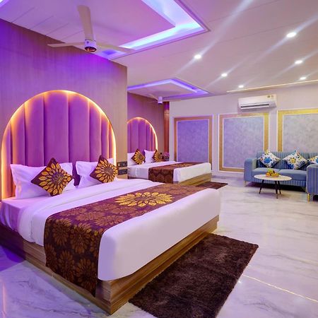 Hotel Armani Suites By Smart Group Nowe Delhi Zewnętrze zdjęcie